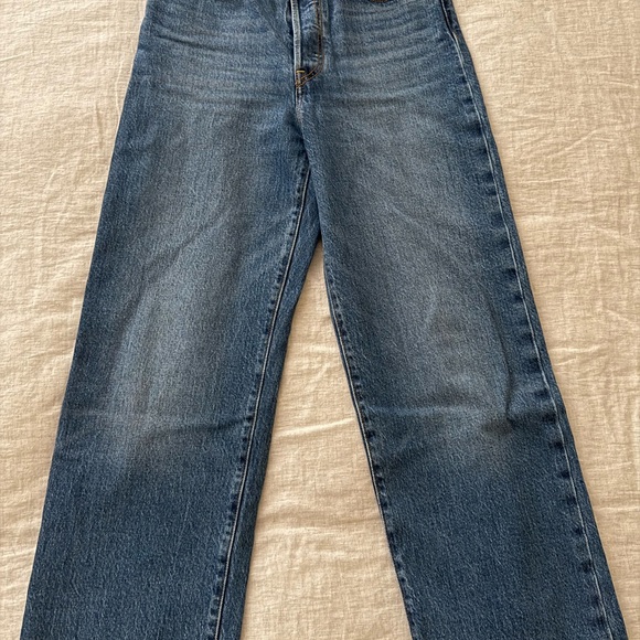 Levi's Ribcage Jeans - Picture 6 of 7
